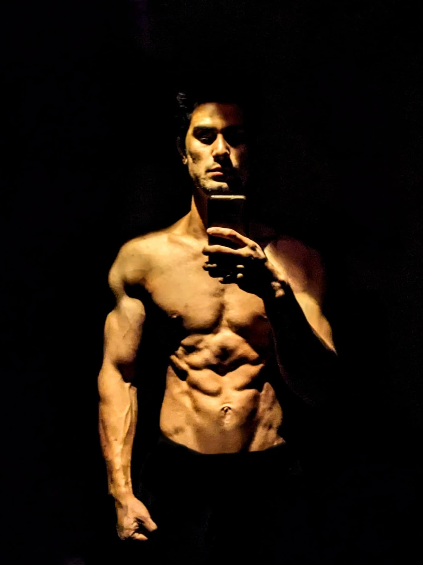 Muzzamil Ghori, calisthenics coach